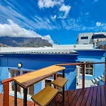 Trendy Home In Heart Of City Heritage, Mtn Views