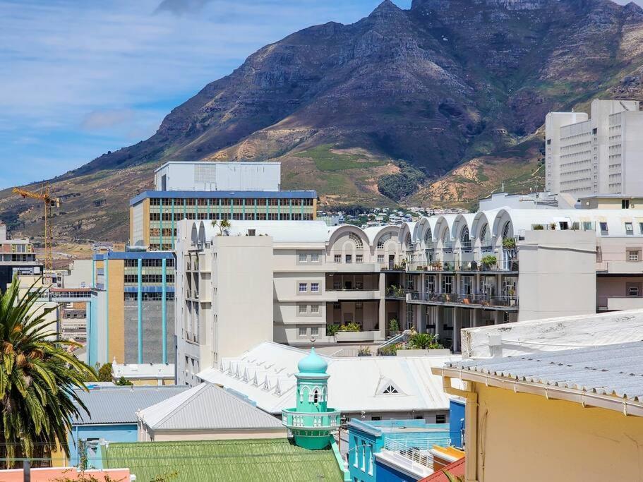 Holiday home Trendy In Heart Of Heritage, Mtn Views *
